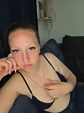 SweetGermanAlina webcam show