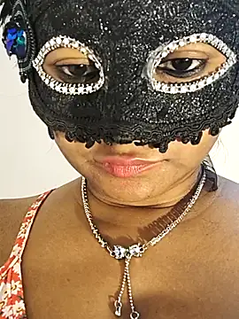 DIRTYSECRET_QUEEN_07 Adlı Modelin Canlı XXX Sohbeti