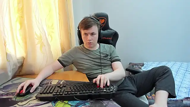 Show modela iliaskrislove na web-kameri