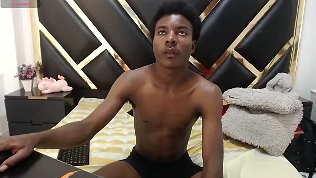 عرض كام NoahJhonson69