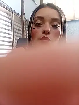 ChloeAllennn's Live XXX Chat