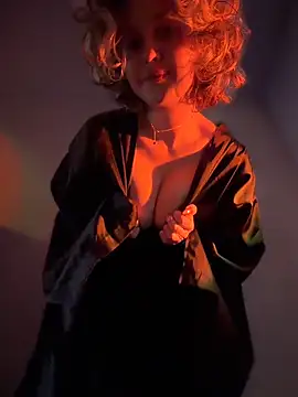 KellyKeler's Live XXX Chat