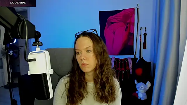 Goddess_of_Fertility's Live XXX Chat