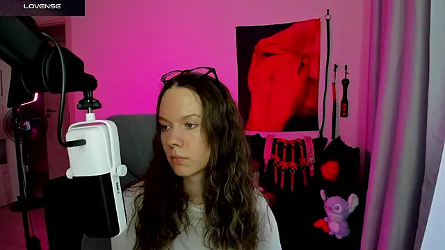 Goddess_of_Fertility's Webcam Show