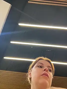 HarrietDart's Live XXX Chat