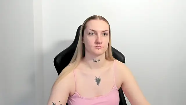 AlexaTease's Live XXX Chat