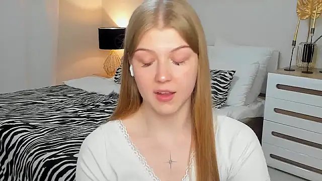 Stella_Light live XXX chat