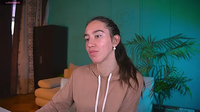 Belle_Via Live XXX-Chat