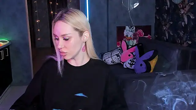 Blckmirrorr élő XXX-chatje