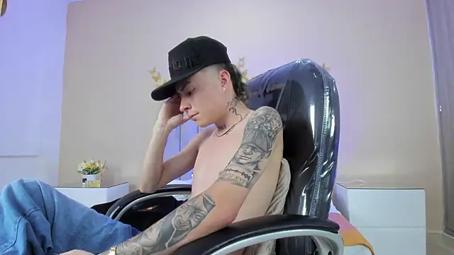 Nascary_Fox Live XXX Chat