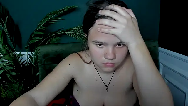 Chatroom XXX en direct de AdeleCruz