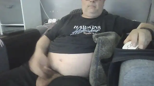 Naturistmale45 Show Webcam