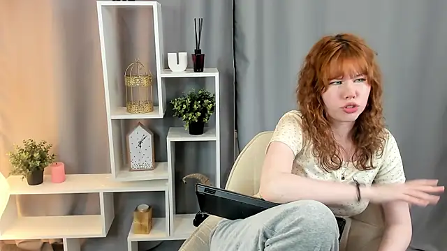 JudiHumble Live XXX-chat