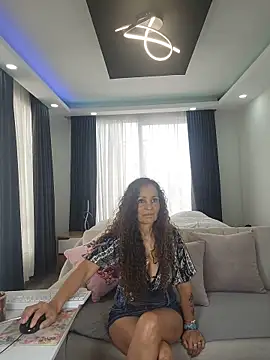 evasweett__ Adlı Modelin Canlı XXX Sohbeti