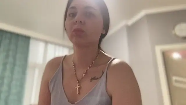 Darsy_Rox live XXX chat