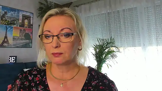 vanessa_chat Show Webcam