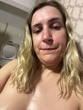 Bia_sexynovaes Chat XXX live