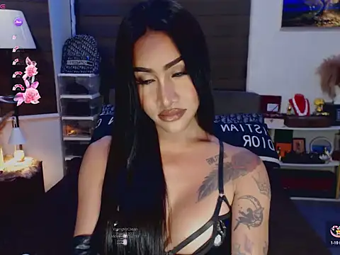 SeductiveVictoria live XXX chat