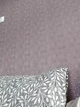 Nika_Malay – Kamerová šou