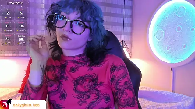 Ghosty_Doll Adlı Modelin Canlı XXX Sohbeti