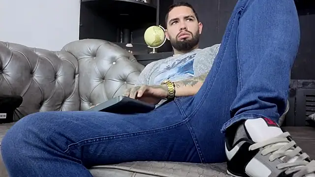 Chatroom XXX en direct de matteosantos