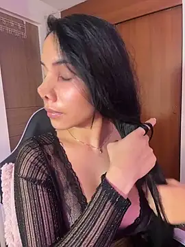 ArianaReynoldss – Naživo XXX chat