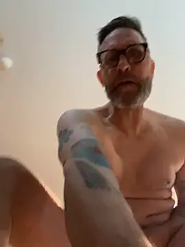 alwaysyoursmommy's Webcam Show