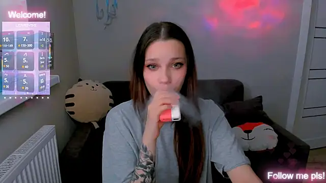 دردشة Kitten_Alissa الجنسية المباشرة