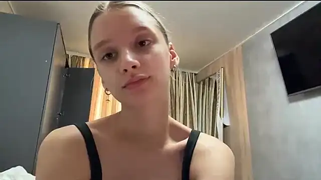 Tiffany_Blom's Live XXX Chat