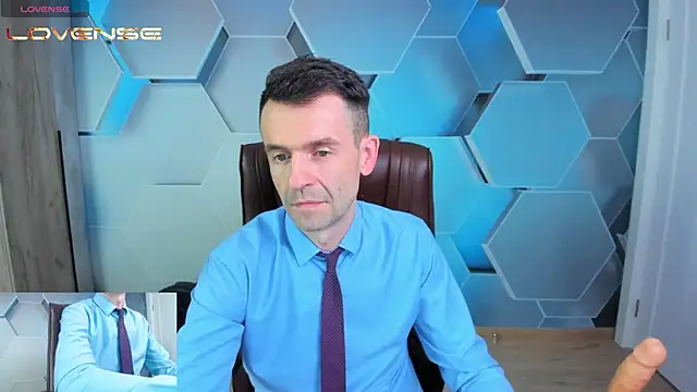 SteveTiger Live XXX-Chat