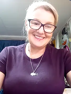 irinamaux's Live XXX Chat