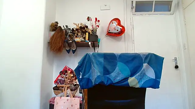 xTALLSEXYBUMx Webcam-Show