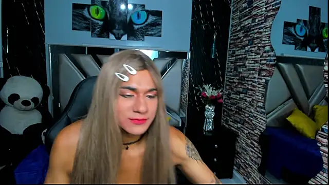 Pokazy przed kamerką – Karina_Cutee