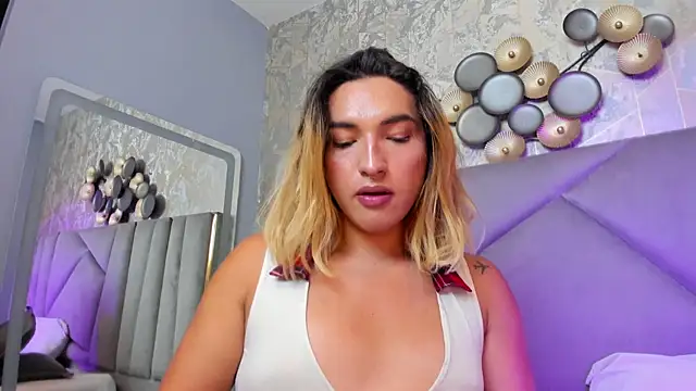 TomLondon_n Webbikameraesitys