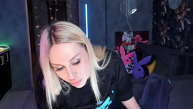 Živý XXX chat Blckmirrorr