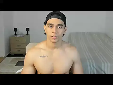 Онлайн чат XXX mateo_jack