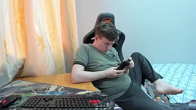 iliaskrislove – Naživo XXX chat
