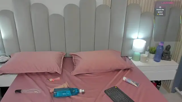 luly_dreams 现场XXX聊天