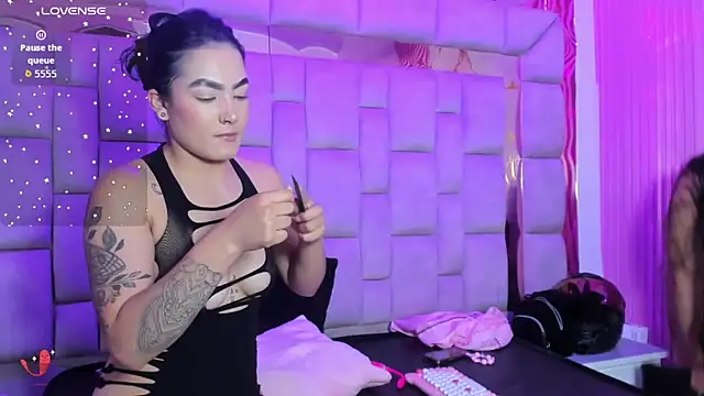 Chatroom XXX en direct de Anal_Temptation