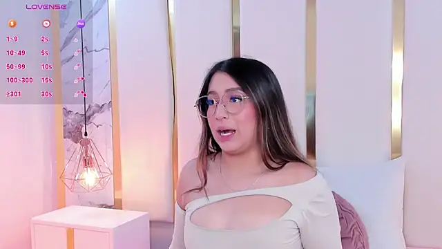 แชท XXX สดของ KamilaVegga