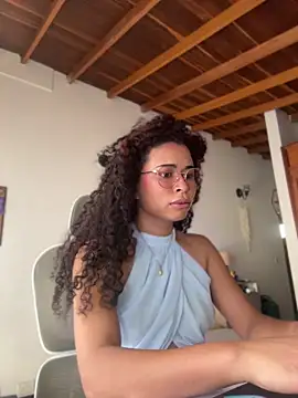 GabriSaenz Adlı Modelin Web Kamerası Şovu