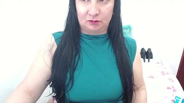 Ashyle live XXX chat