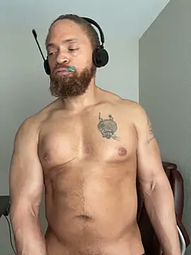 Fathero1time Live XXX Chat
