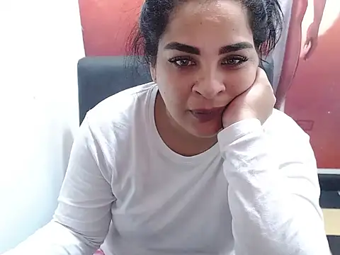 Živý XXX chat Laura_hottt