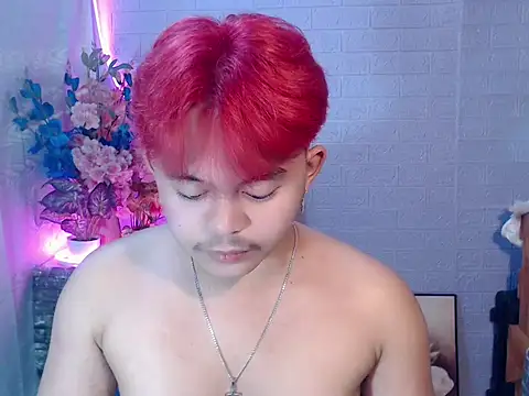 Chatroom XXX en direct de Bigboy_Hiro