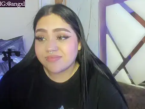 دردشة im_bunny__ الجنسية المباشرة