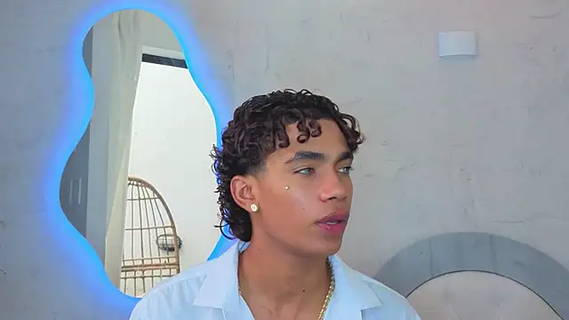 Chat XXX Live AlanCutee