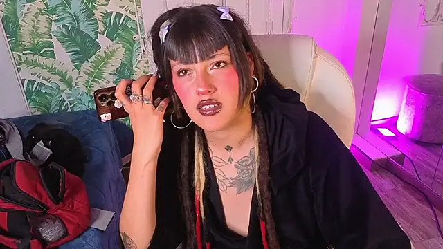 _sharlotte777 现场XXX聊天