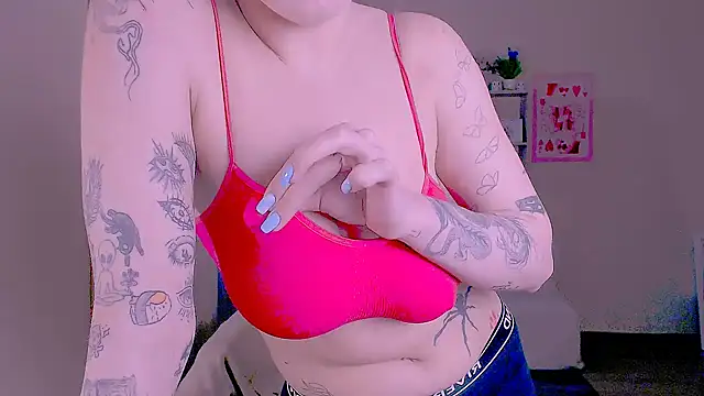 Hot_Blonda Adlı Modelin Canlı XXX Sohbeti