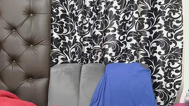 Czat XXX na żywo – sluttylaura21